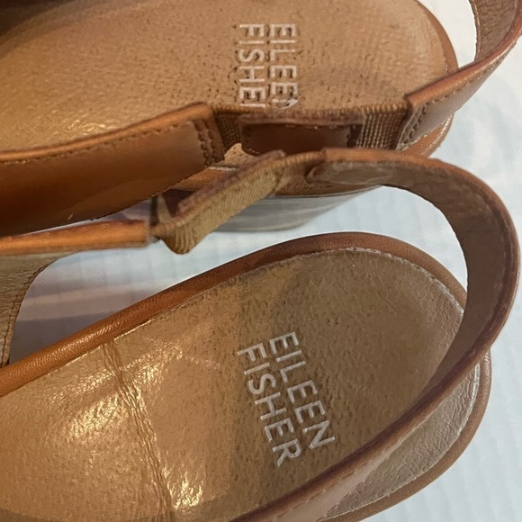 EILEEN FISHER Brown Leather Bobbi Sz 8 Peep Toe Sandal Heel Slingback - Picture 11 of 11